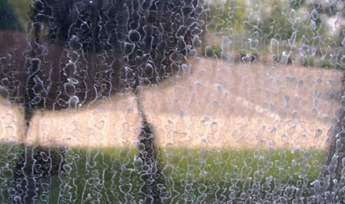 how to remove water stains from glassware